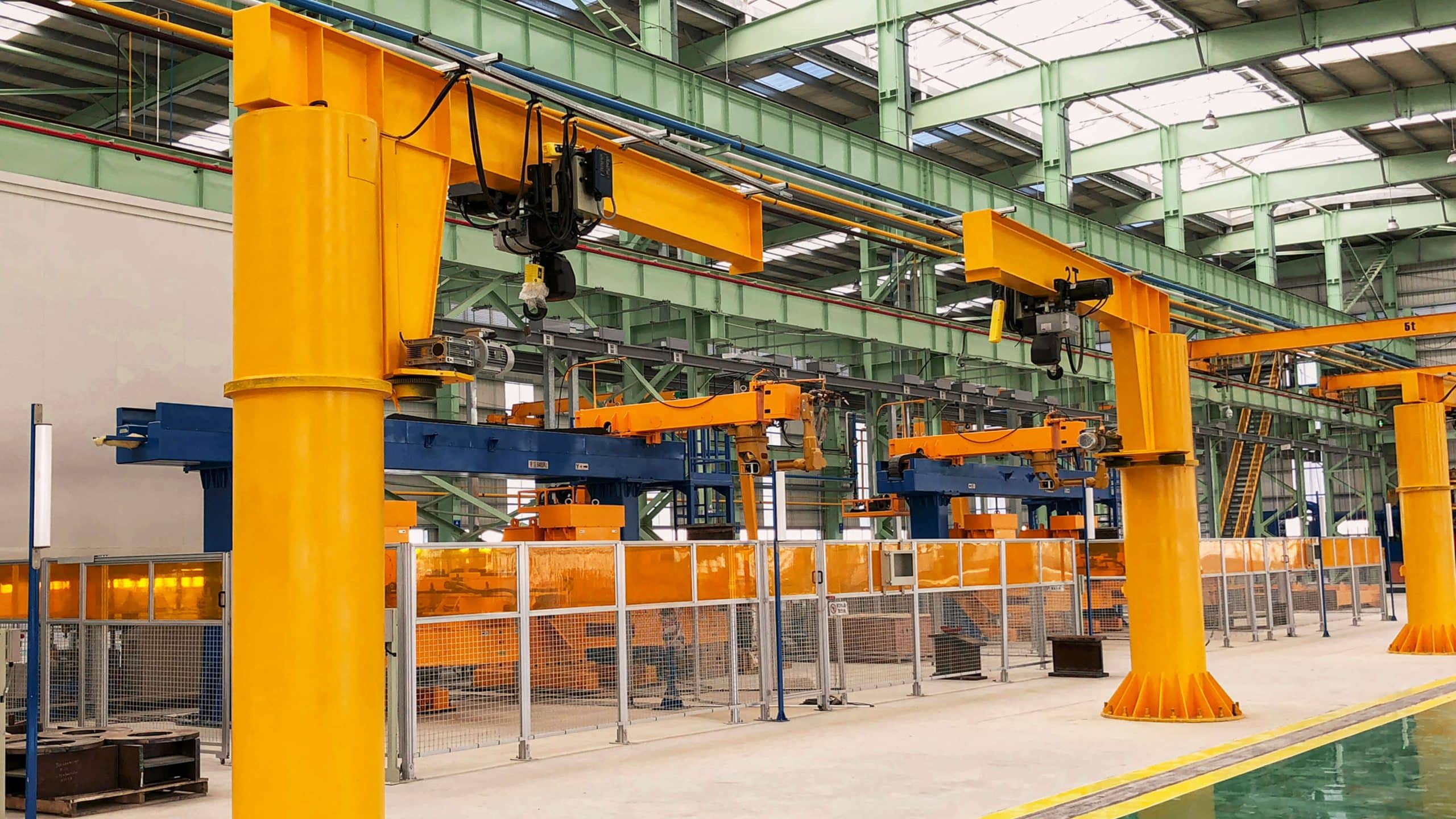BZD Slewing Jib Crane l scaled