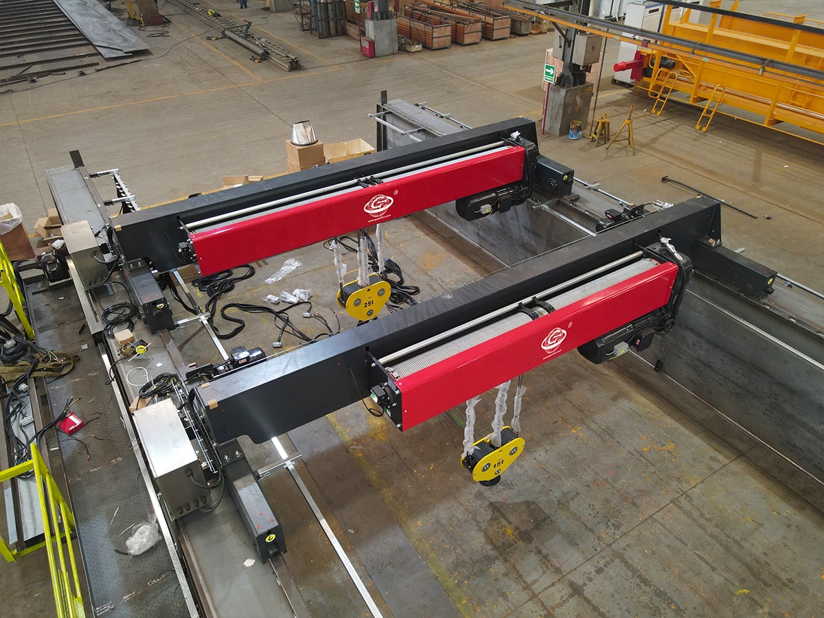 BUILT FOR RELIABLE LIFTING05