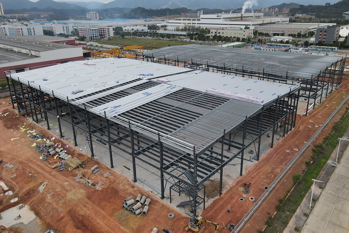 Automotive Manufacturing Plant02