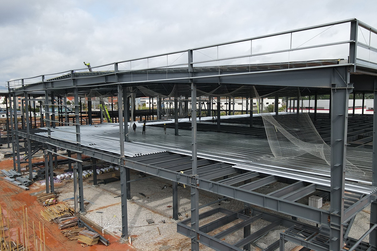 Automotive Manufacturing Plant05